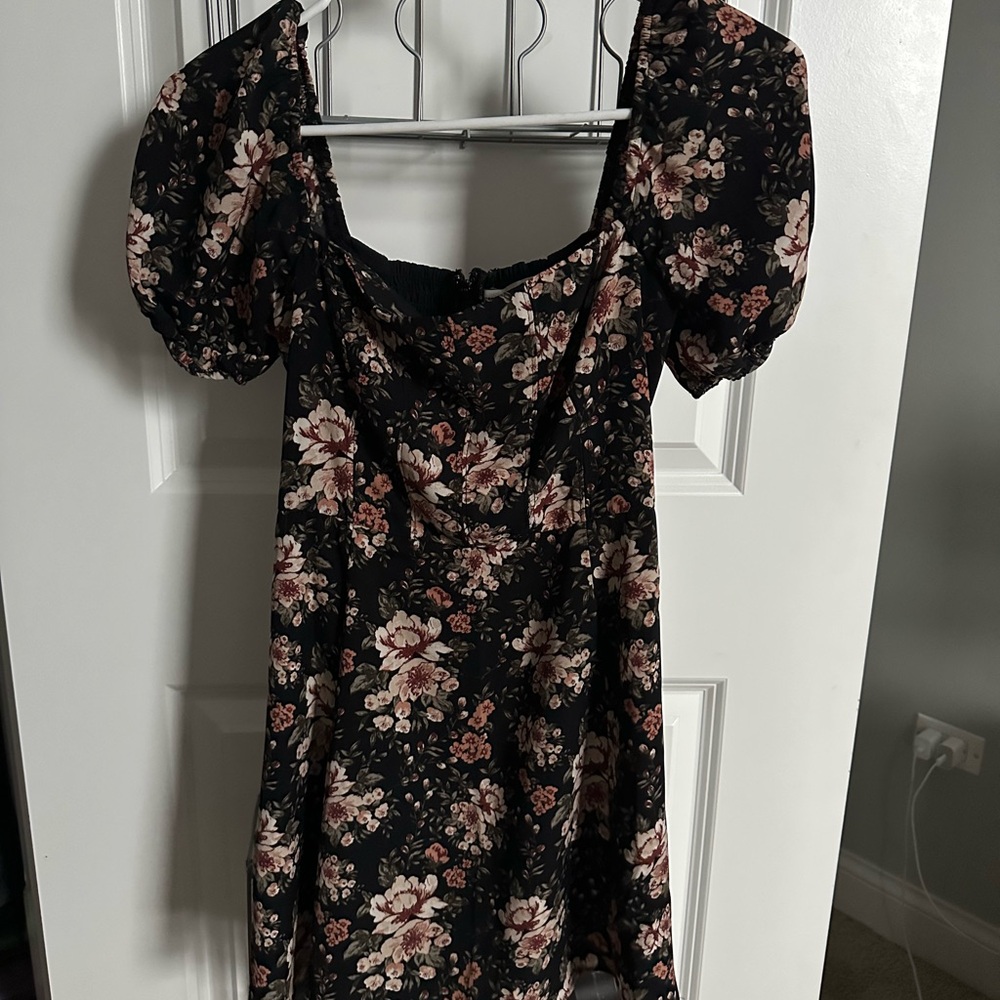Floral Puff Sleeve Dress